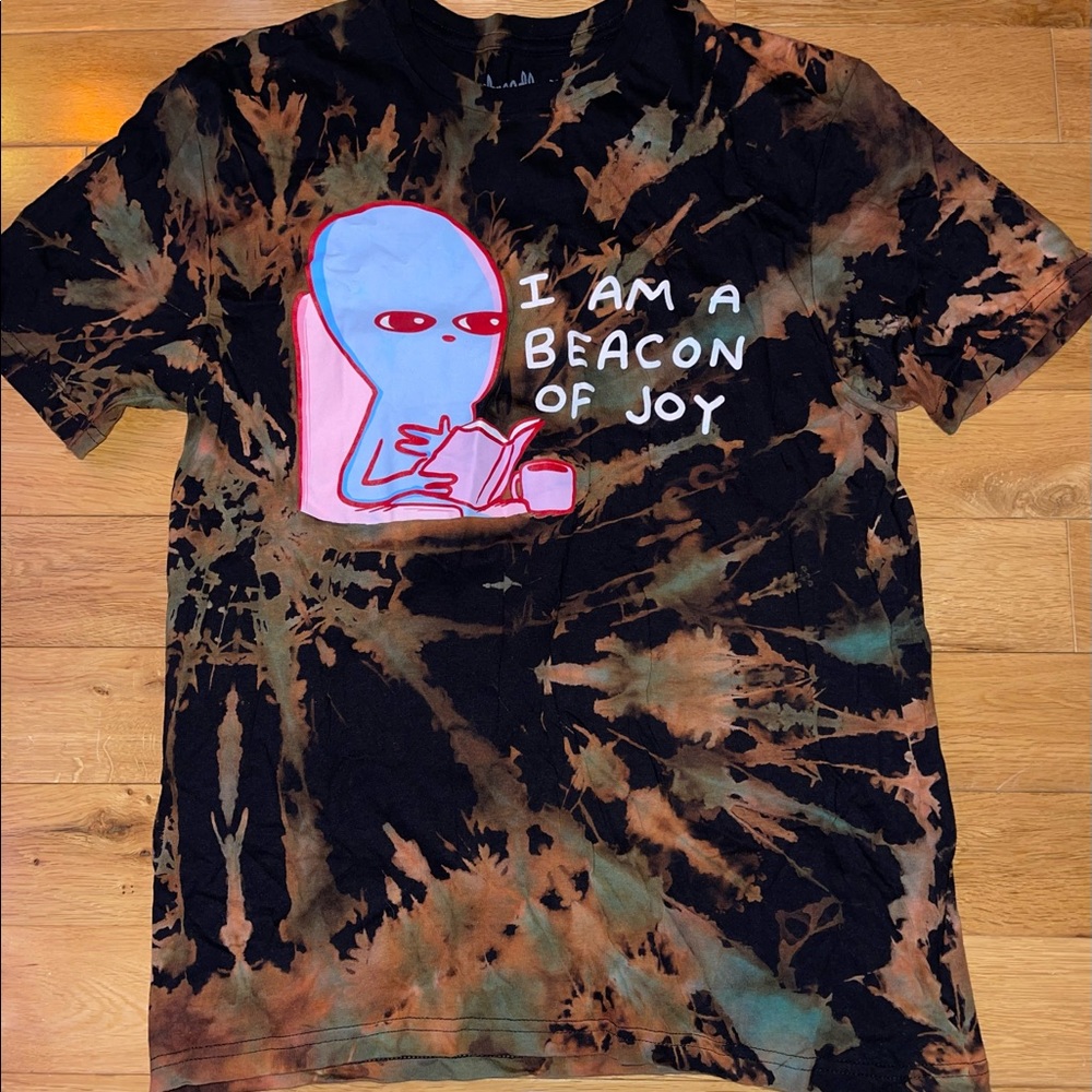Bleached Tie Dyed Graphic T-Shirt